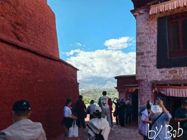 深富优配 手握3.3万亿, 列支敦士登王子悄悄领投了IDG资本